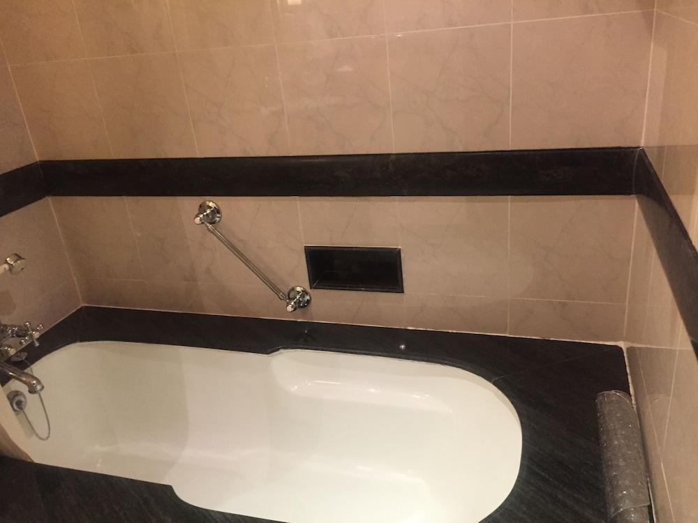 Taj Malabar Resort & Spa, Cochin. Коччи Экстерьер фото